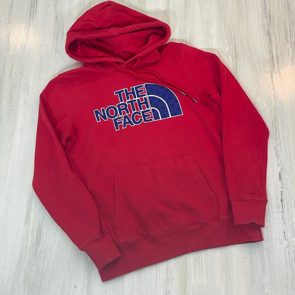 💚5 FOR $25!💚 The North Face Women’s Red Hoodie Size Small